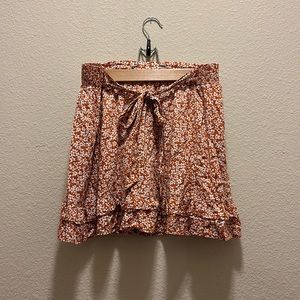 Floral Skort - Women’s L - Orange/White